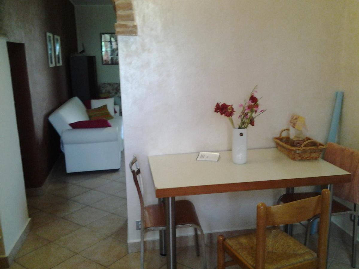 Appartamento In Collina "La Perla" Riparbella Exterior photo